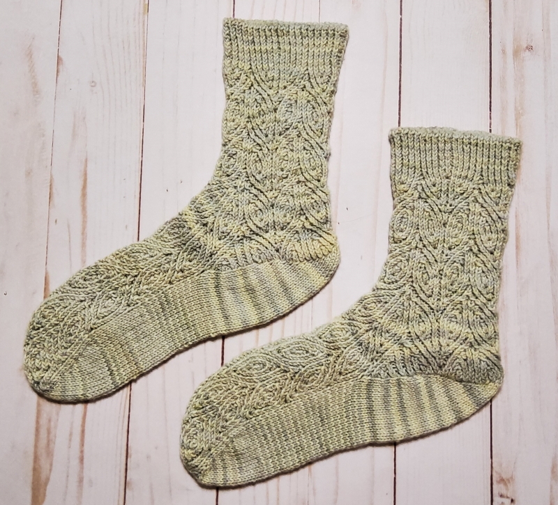 ねじりゴム編みの模様編みの靴下Semki (1)
